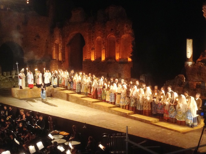 TAORMINA – Lqa “Cavalleria Rusticana” si candida a diventare opera simbolo del Teatro Antico