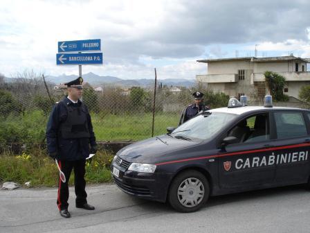 MERI’ – Sorpresi ladri di macchinette a palazzo municipale