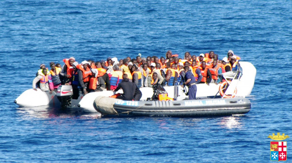 MESSINA – Sbarco del 4 febbraio. Più di cento su un gommone senza acqua o cibo