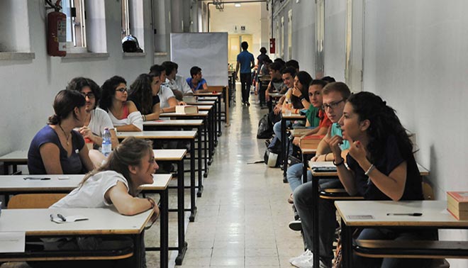 ESAMI – Mezzo milioni di studenti per la maturità