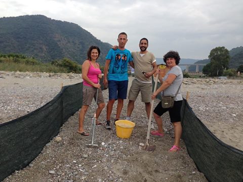 LA STRADA & LE TARTARUGHINE – Dopo la mareggiata ripristinata la via verso la “vita”