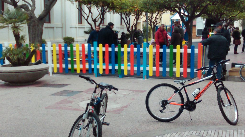 CAPO D’ORLANDO – Un recinto colorato per “proteggere” l’isola del gioco