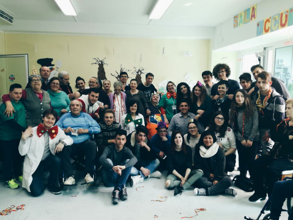 SCUOLE ATTENTE – “A Carnevale doniamo un sorriso”