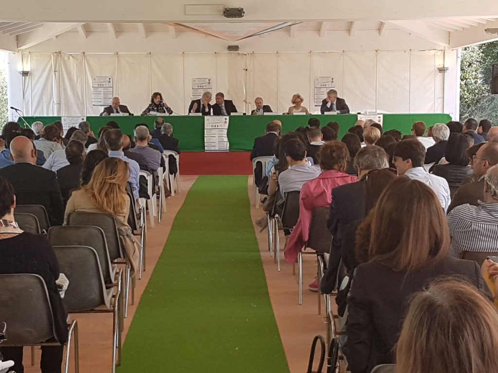 CONVEGNI STUDIO – Partecipazione e Qualità gli elementi del successo dell’incontro degli Avvocati a Villa Piccolo