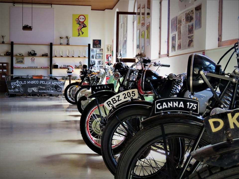 CASTROREALE – Piccolo Museo della Moto, sabato l’inaugurazione
