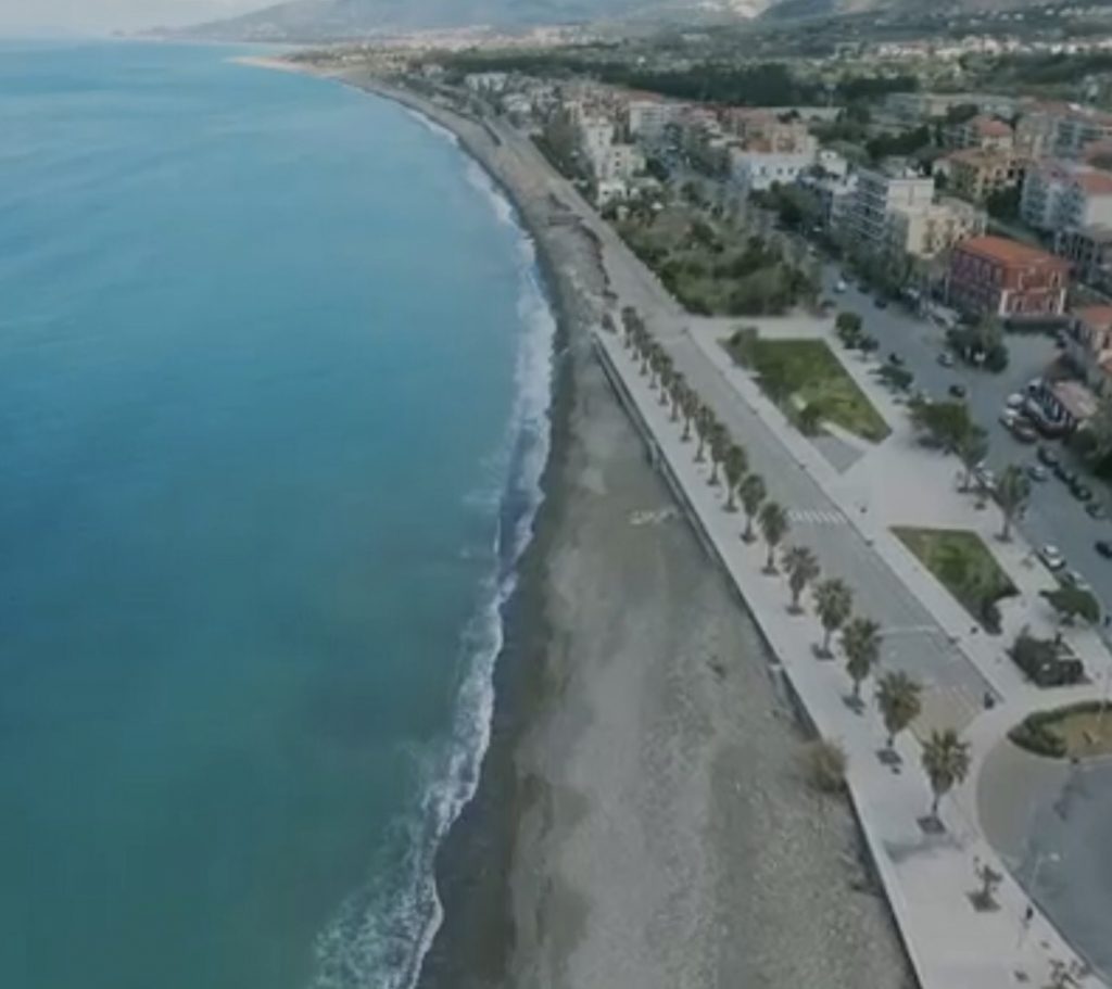 SANT’AGATA MILITELLO – Approvato progetto generale di fattibilità per completamento del ripascimento della spiaggia a rischio elevato