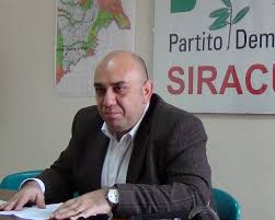 SOLIDARIETA AL SINDACO GARROZZO – Fabio Granata tra i primi a darla