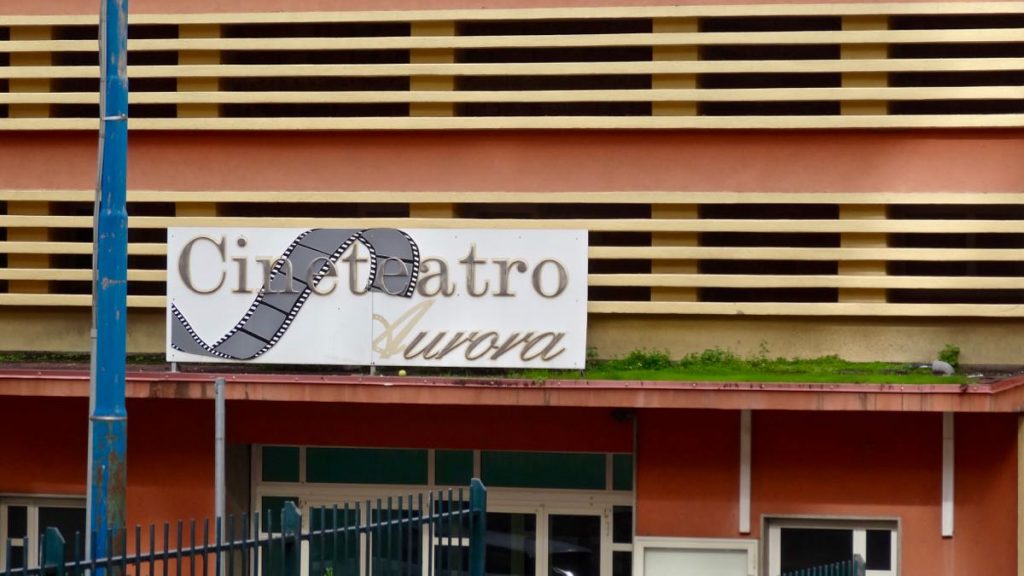 SANT’AGATA MILITELLO – CineTeatro Aurora: locali sicuri?