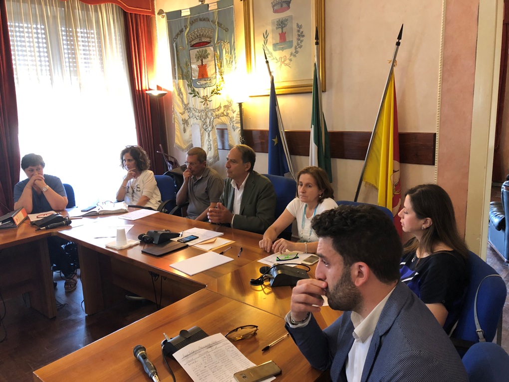 RETE OSPEDALIERA – L’assemblea dei sindaci chiede un’interlocuzione con l’assessore Bernadette Grasso e la rappresentanza politica del territorio