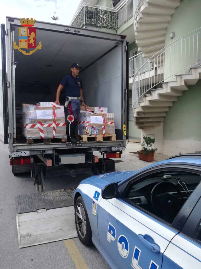 TAVOLE SICURE – Sequestrati a Milazzo 4.000 confezioni di alimenti surgelati