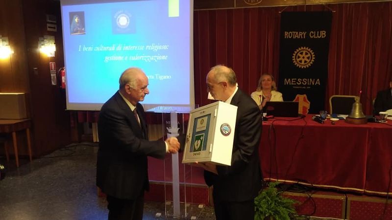 ROTARY CLUB MESSINA – Un defibrillatore alla società Polisportiva Messina