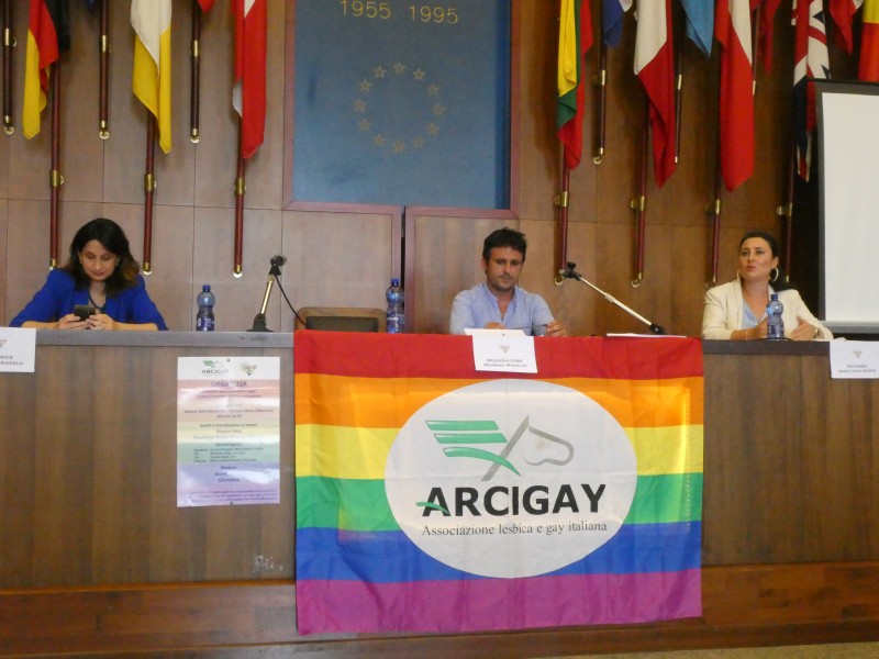 MESSINA – Proposta di legge contro l’omotransfobia. Le criticità sollevate dall’Arcigay, il confronto con i parlamentari