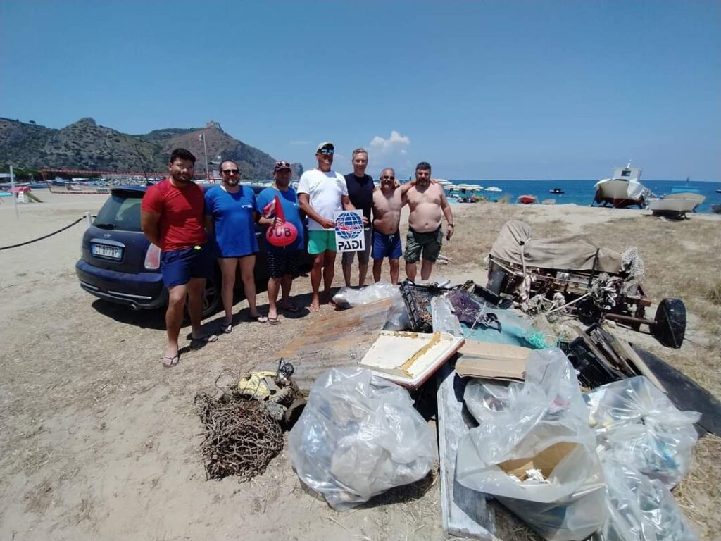 LAGHETTI DI MARINELLO – Oltre alla pulizia delle spiagge, inaugurata la parte sommersa Museo delle Pietre