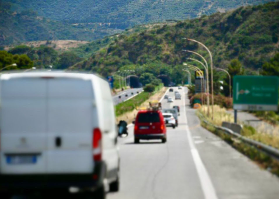 AUTOSTRADE SICILIANE – Su A18 e A20 traffico intenso per tutti i weekend di agosto, le indicazioni per percorrerle in sicurezza