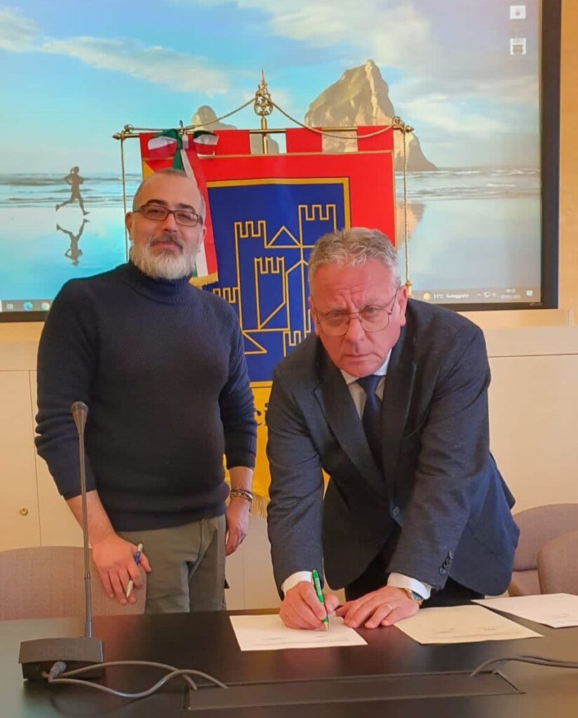 GIOVANI ED EUROPA – ANCI Sicilia firma accordo con Eurodesk-InformaGiovani per assistenza ai Comuni