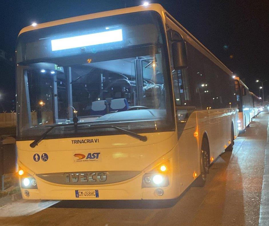 EMERGENZA FONTANAROSSA – 24 nuovi pullman dalla Regione Siciliana per riportare i passeggeri a Catania