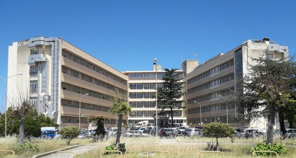 MILAZZO – Ospedale, il sindaco Midili rassicura: “Trovate con la Regione soluzioni  per il pronto soccorso e per potenziare il Fogliani”