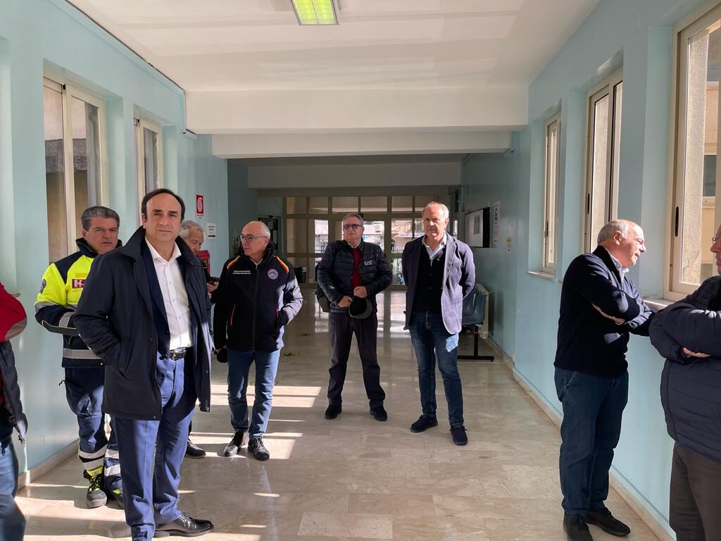 MILAZZO – Sopralluogo all’ospedale “Fogliani” per verificare la fattibilità della tensostruttura