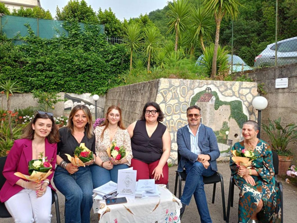 SINAGRA – Il maggio dei libri nei giardini, secondo appuntamento con “Lo scrigno dei sentimenti e delle sensazioni” di Michaela Pinto